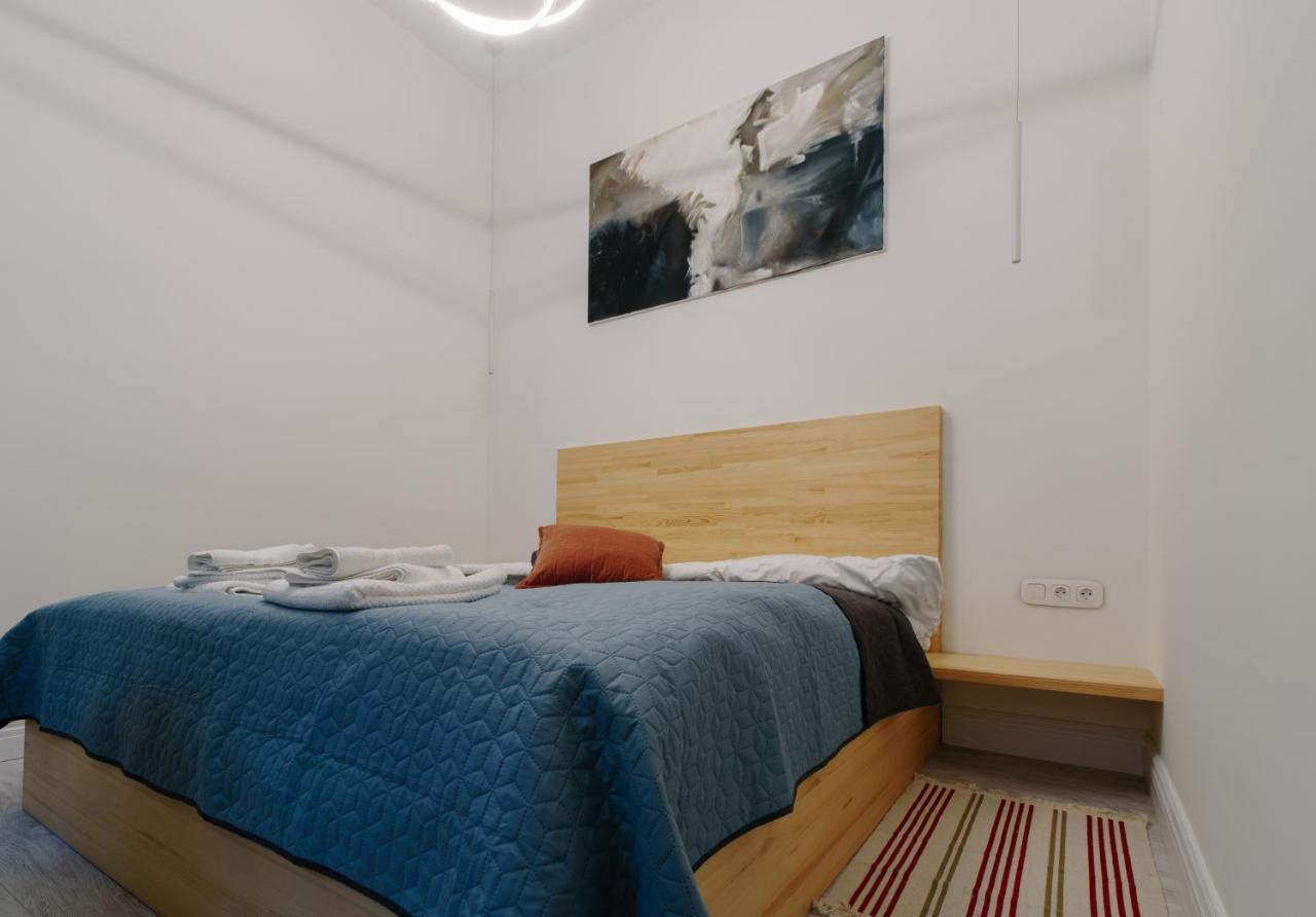 Apartment On Mikhalcuk Lviv Eksteriør bilde