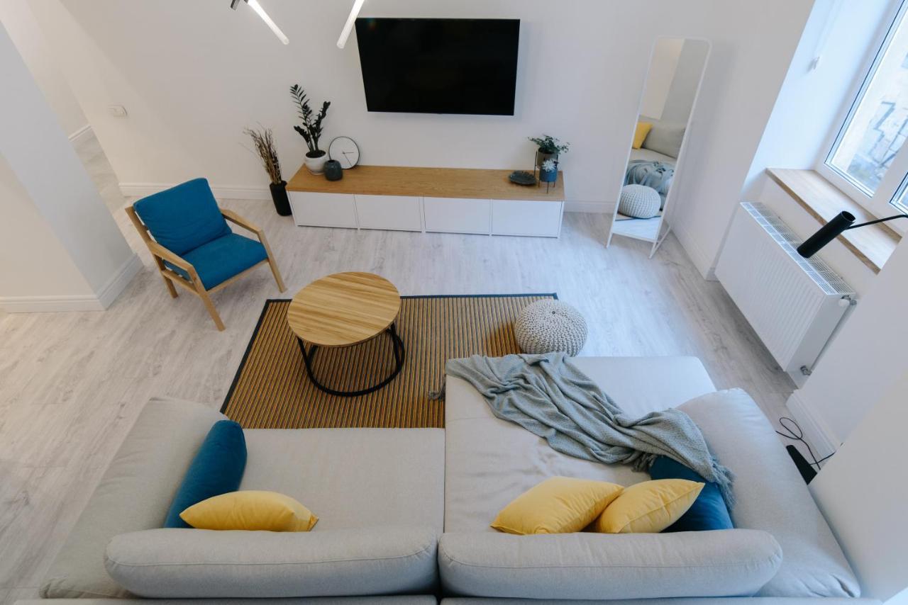 Apartment On Mikhalcuk Lviv Eksteriør bilde